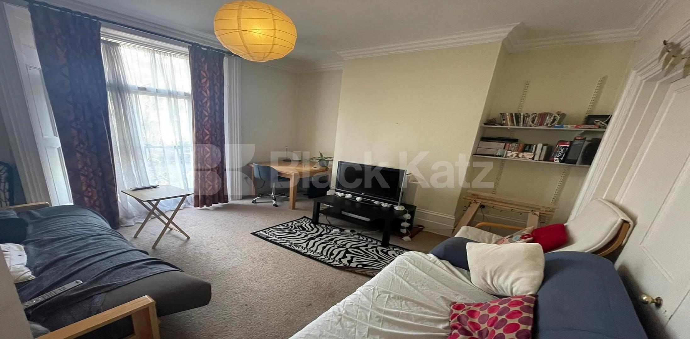 			LET , 4 Bedroom, 1 bath, 1 reception Apartment			 Trafalgar Avenue, Elephant and Castle / Peckham 