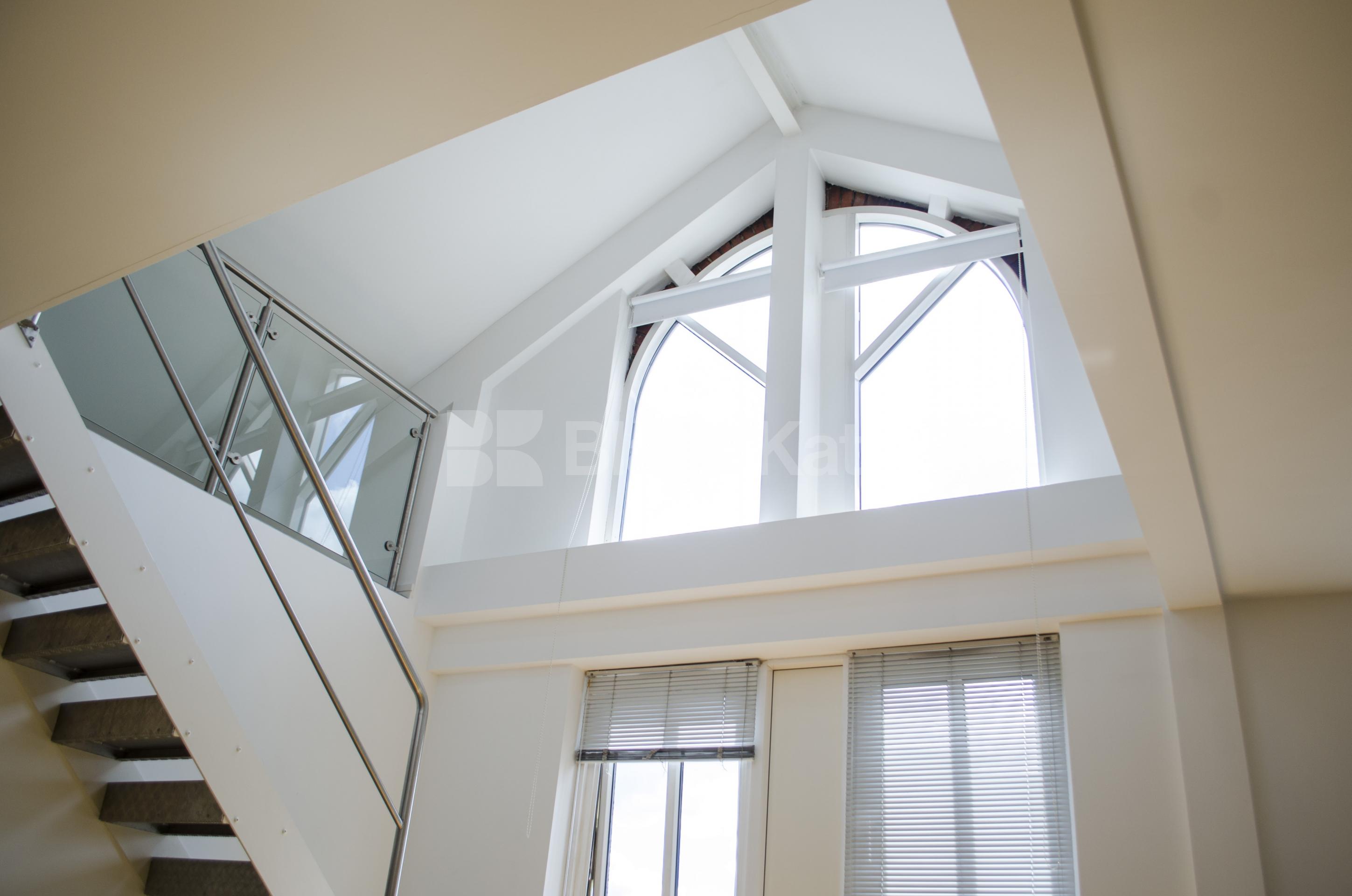 			LET , 2 Bedroom, 1 bath, 1 reception Apartment			 Shad Thames, London Bridge SE1