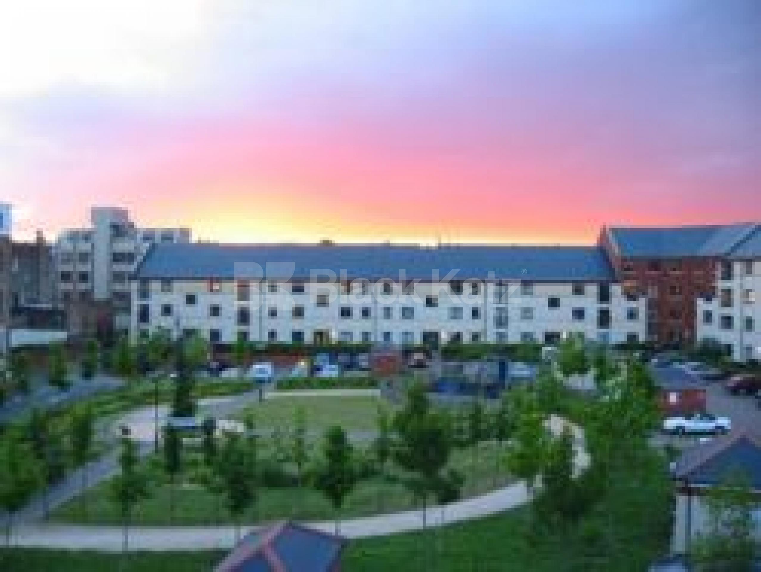 			2 Bedroom, 1 bath, 1 reception Flat			 Manor Gardens, HOLLOWAY N7 N7