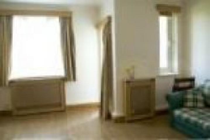 			New Instruction, Studio Apartment, 1 bath, 1 reception Flat			 Kilburn Lane, MAIDA VALE/QUEENS PARK W10