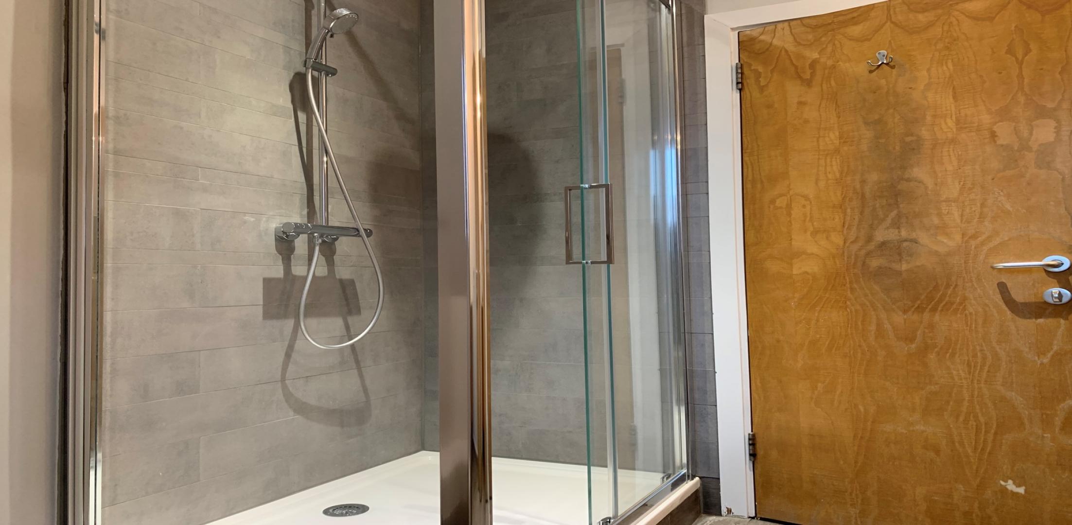 			4 Bedroom, 1 bath, 1 reception Apartment			 Lymington Road, WEST HAMPSTEAD