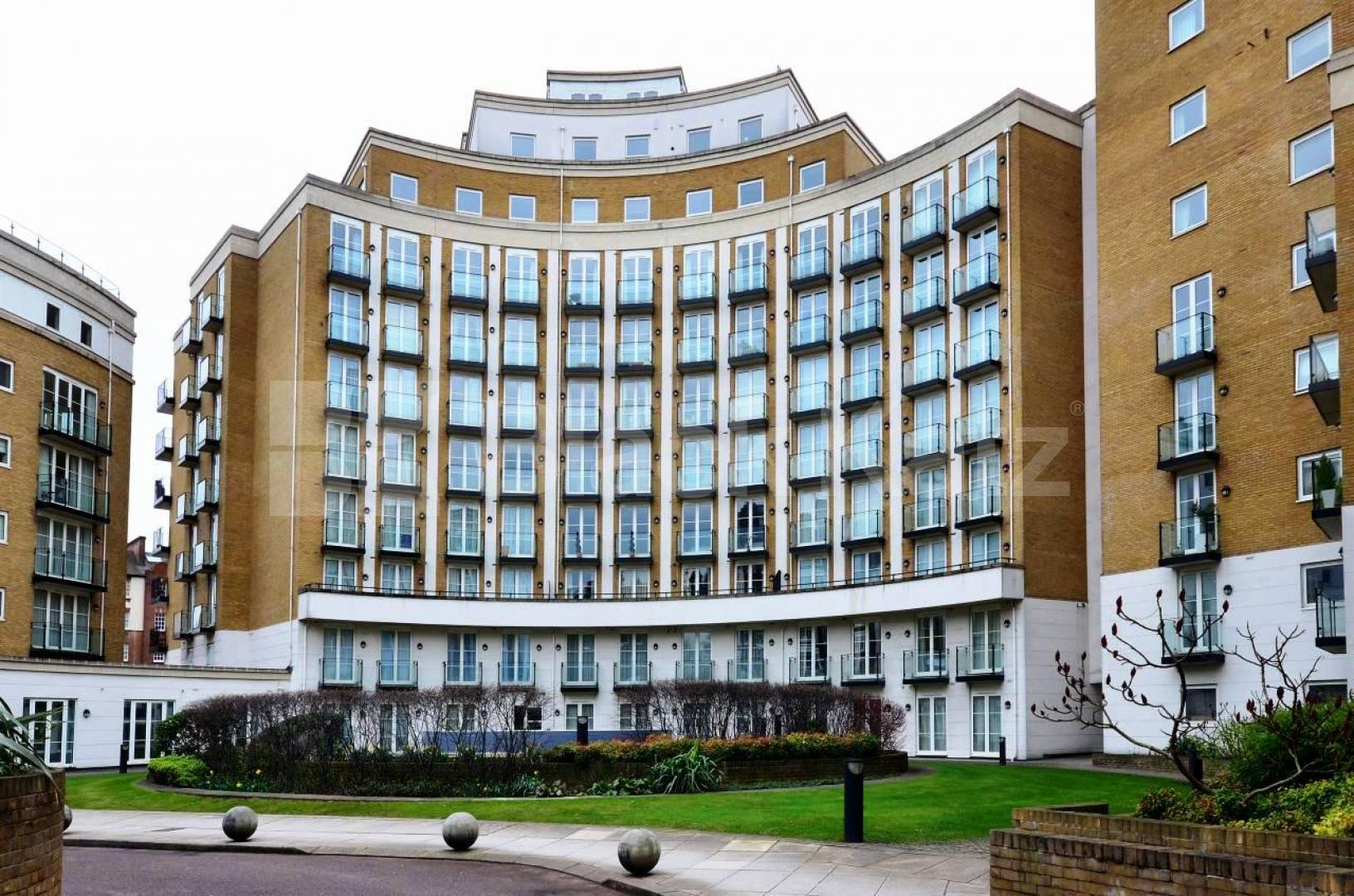 			NEW INSTRUCTION!, 3 Bedroom, 1 bath, 1 reception Flat			 Palgrave Gardens, BAKER STREET / REGENTS PARK