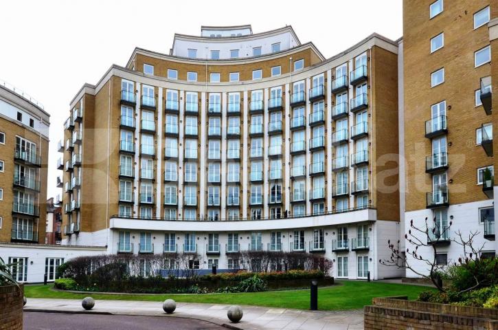 			NEW INSTRUCTION!, 3 Bedroom, 1 bath, 1 reception Flat			 Palgrave Gardens, BAKER STREET / REGENTS PARK