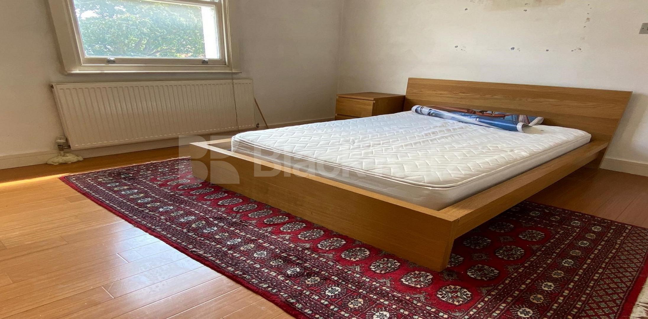 			LET , 2 Bedroom, 1 bath, 1 reception Apartment			 South Lambeth Road , Stockwell / Vauxhall 