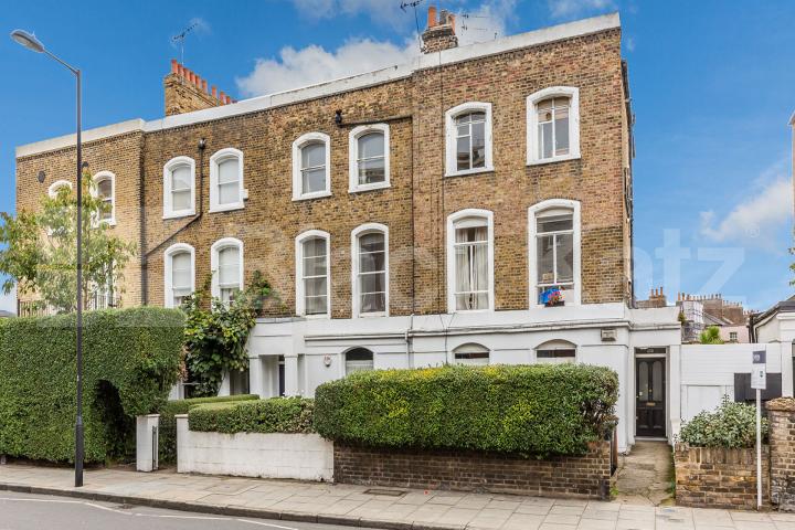 ground floor 1 bedroom located in a popular De Beauvoir Town Southgate Road,  De Beauvoir