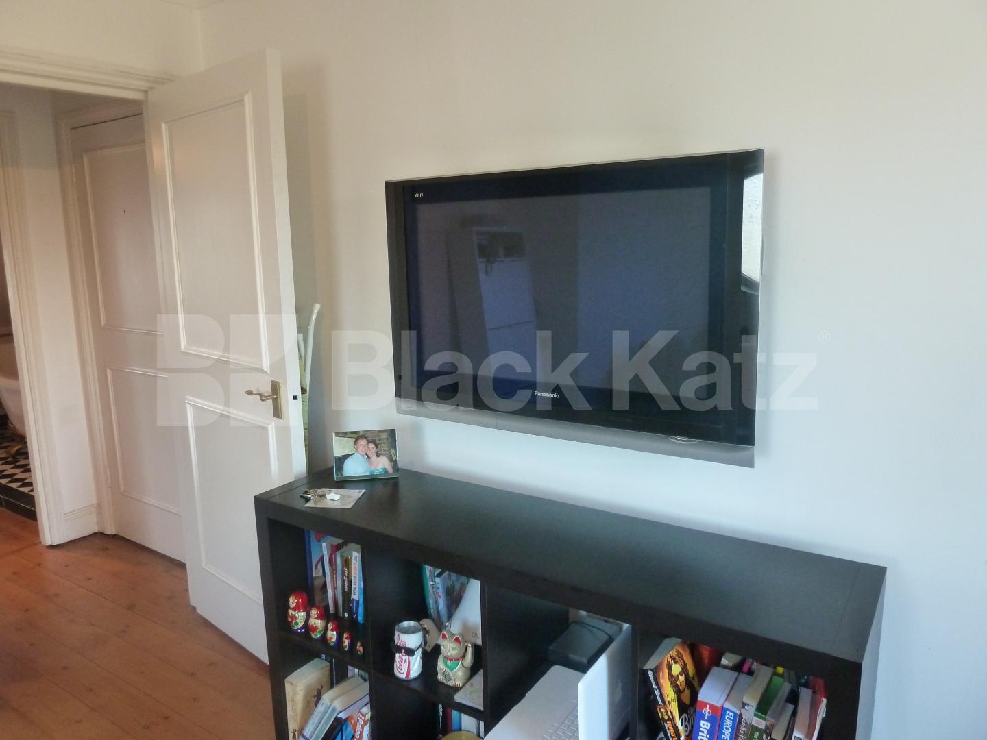 			Let, 1 Bedroom, 1 bath, 1 reception Flat			 Springdale Road, STOKE NEWINGTON