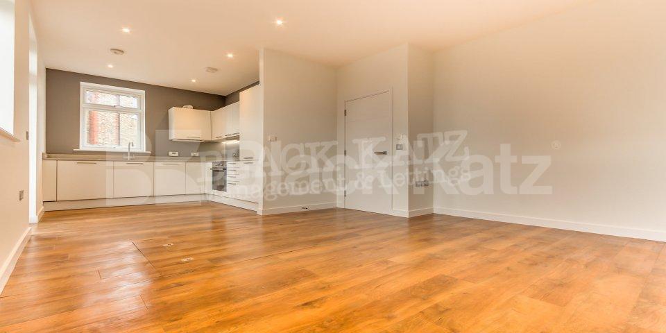 			Stunning Modern Property, 1 Bedroom, 1 bath, 1 reception Apartment			 Wetherill Road, Muswell Hill