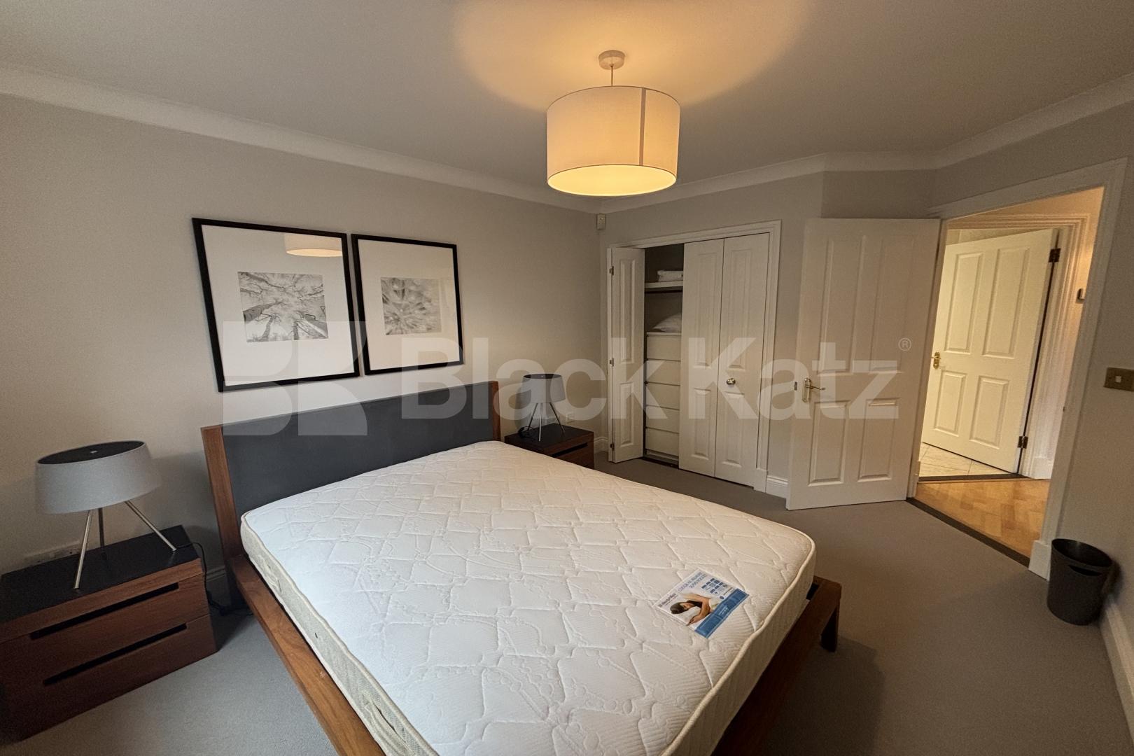 Stylish & contemporary with parking, private patio & inclusive of water rates  Russell Lodge, Spurgeon Street, London Bridge