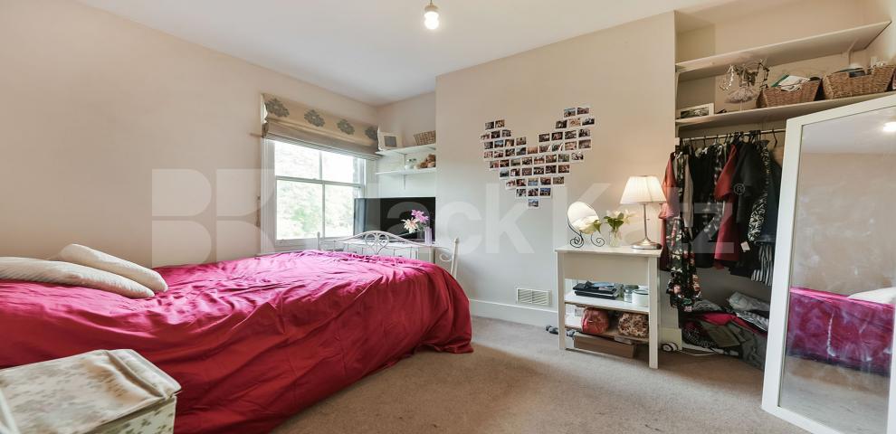 			LET , 5 Bedroom, 2 bath, 1 reception House			 Searles Road, Borough