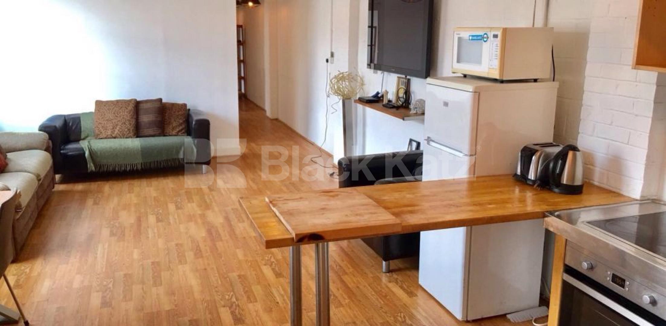 			NEW INSTRUCTION (Includes water rates). , 3 Bedroom, 1 bath, 1 reception Apartment			 Southampton Way , Camberwell/Peckham