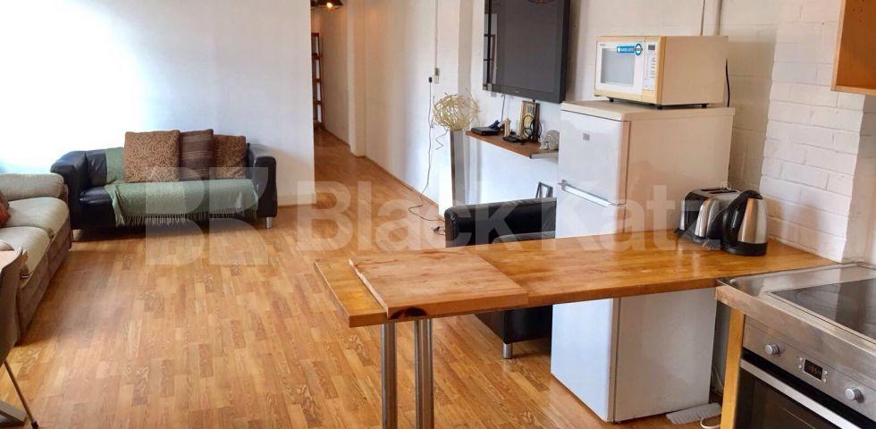 			NEW INSTRUCTION (Includes water rates). , 3 Bedroom, 1 bath, 1 reception Apartment			 Southampton Way , Camberwell/Peckham