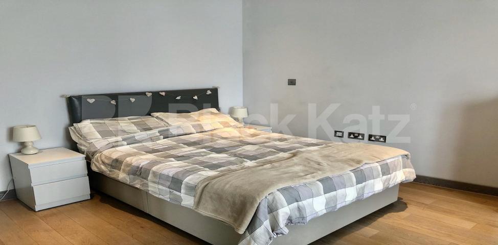 			NEW INSTRUCTION, Studio Apartment, 1 bath, 1 reception Penthouse			 Cummings House - 11 Chivers Passage - Ram Quarter, Wandsworth