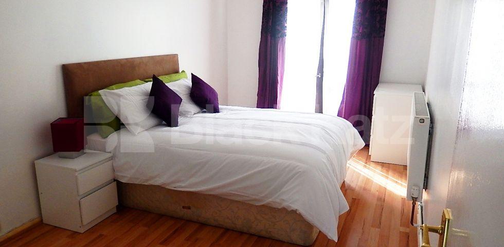 			NEW INSTRUCTION, 2 Bedroom, 1 bath, 1 reception Flat			 St Ervans Road , Ladbroke Grove/Westbourne Park