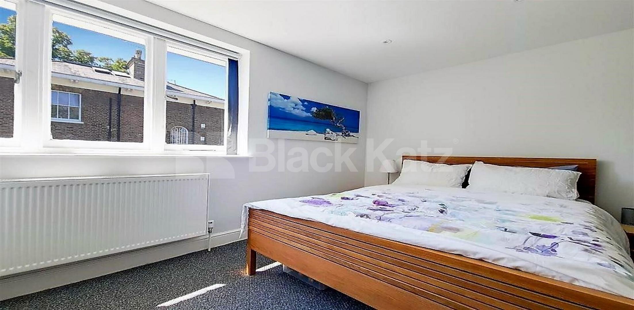 			GARDEN FLAT & WITH GARAGE!, 2 Bedroom, 1 bath, 1 reception House			 St Annes Close, HIGHGATE