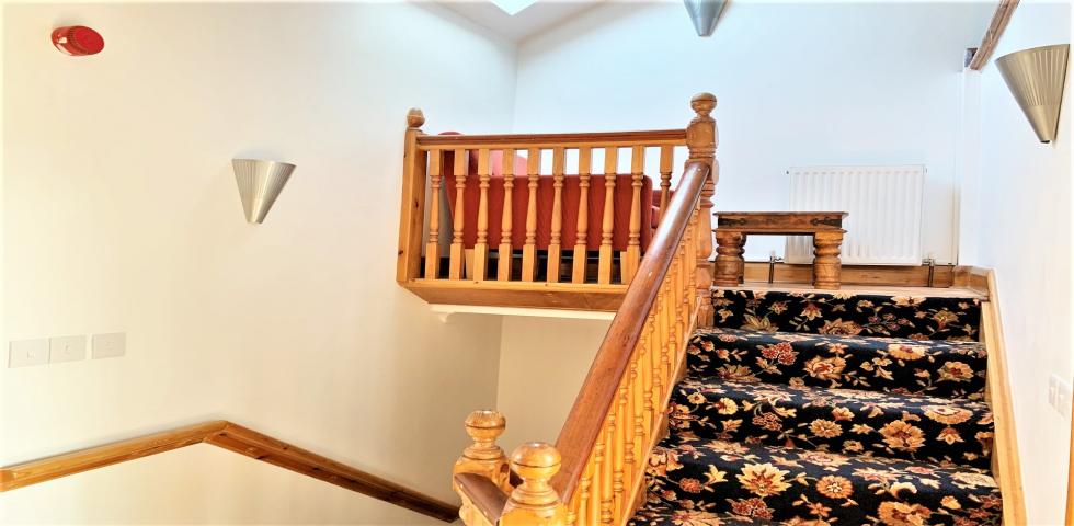 			2 Bedroom, 1 bath, 1 reception Flat			 Burnley Road, DOLLIS HILL