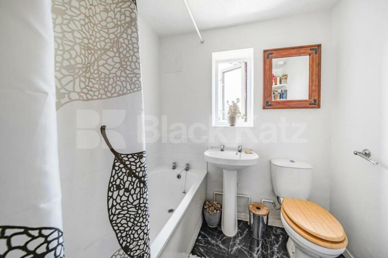 Stylish Ground Floor 2-Bed Flat with Private Garden – Muswell Hill N10 Stanley Road, Muswell Hill 