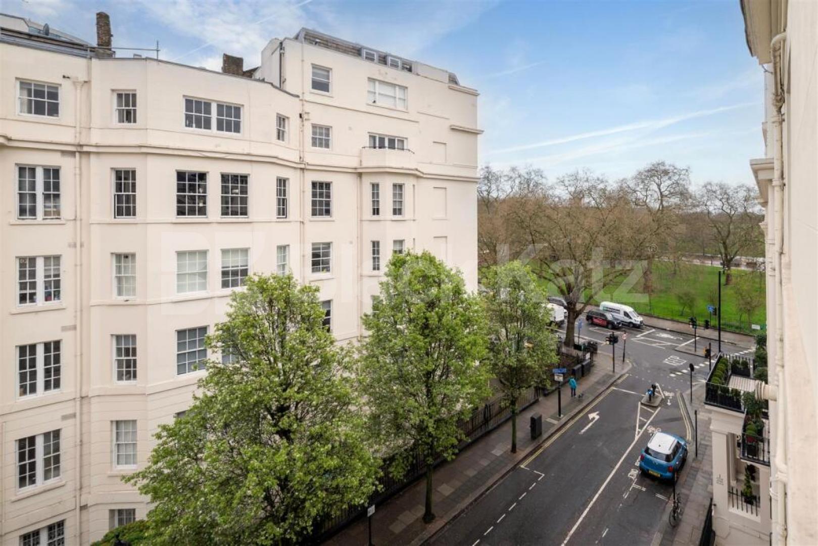Two bed apartment located within a stones throw to Hyde Park  Stanhope Place, Hyde Park / Bayswater