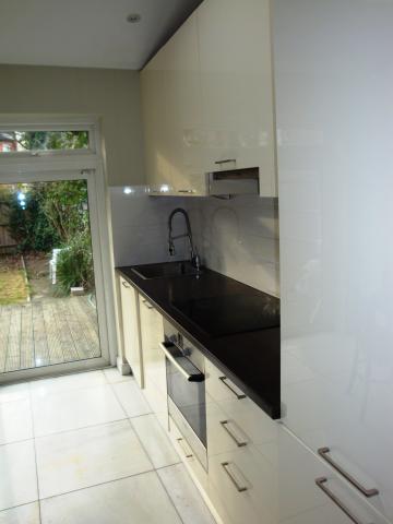 			GARDEN APARTMENT, 2 Bedroom, 1 bath, 1 reception Flat			 Staverton Road, WILLESDEN GREEN