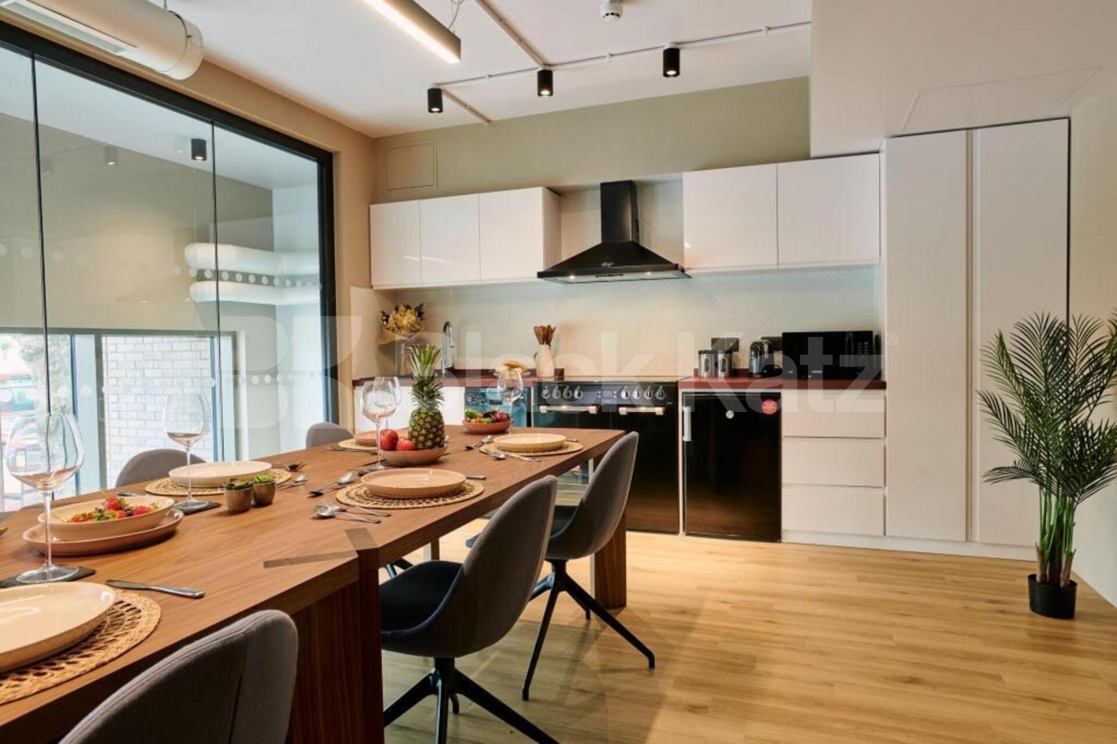 Luxury 1 Bed Apartment in Aster Apts N15 with Gym & Concierge Seven Sisters Road, Seven Sisters