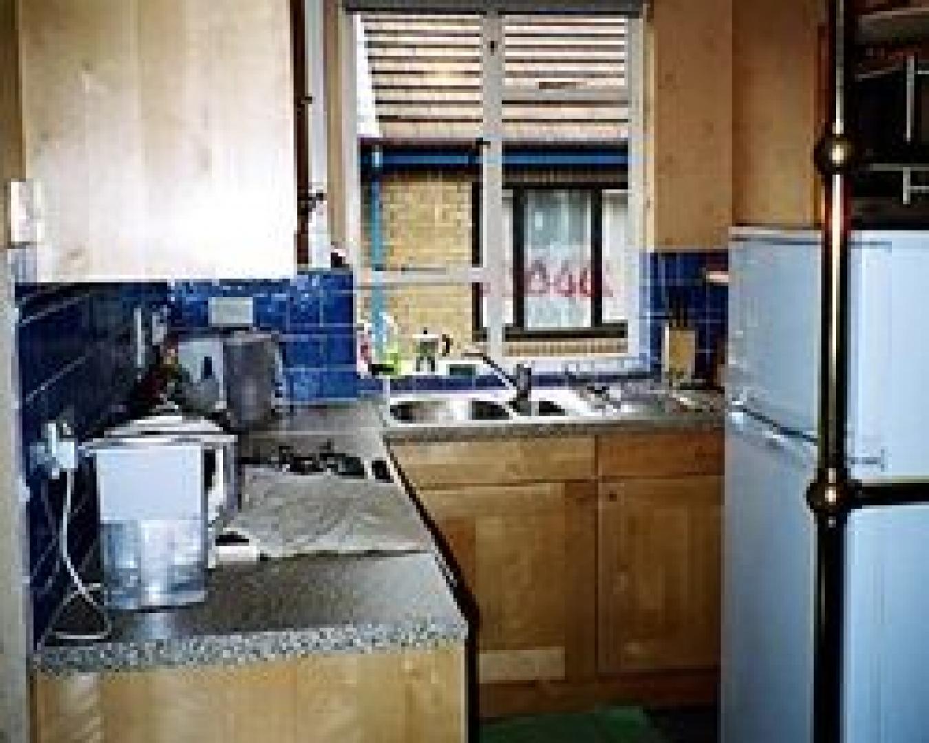 			2 Bedroom, 1 bath, 1 reception Flat			 Saint Luke's Mews, NOTTINGHILL W11