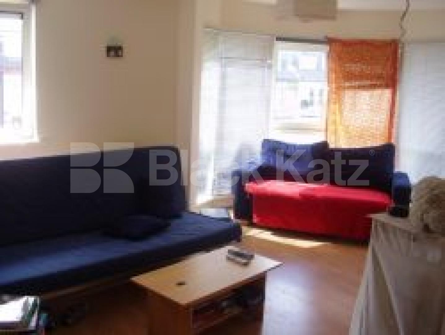 			VIEWINGS ESSENTIAL, 2 Bedroom, 1 bath, 1 reception Apartment			 Stock Orchard Crescent, CALEDONIAN ROAD N7