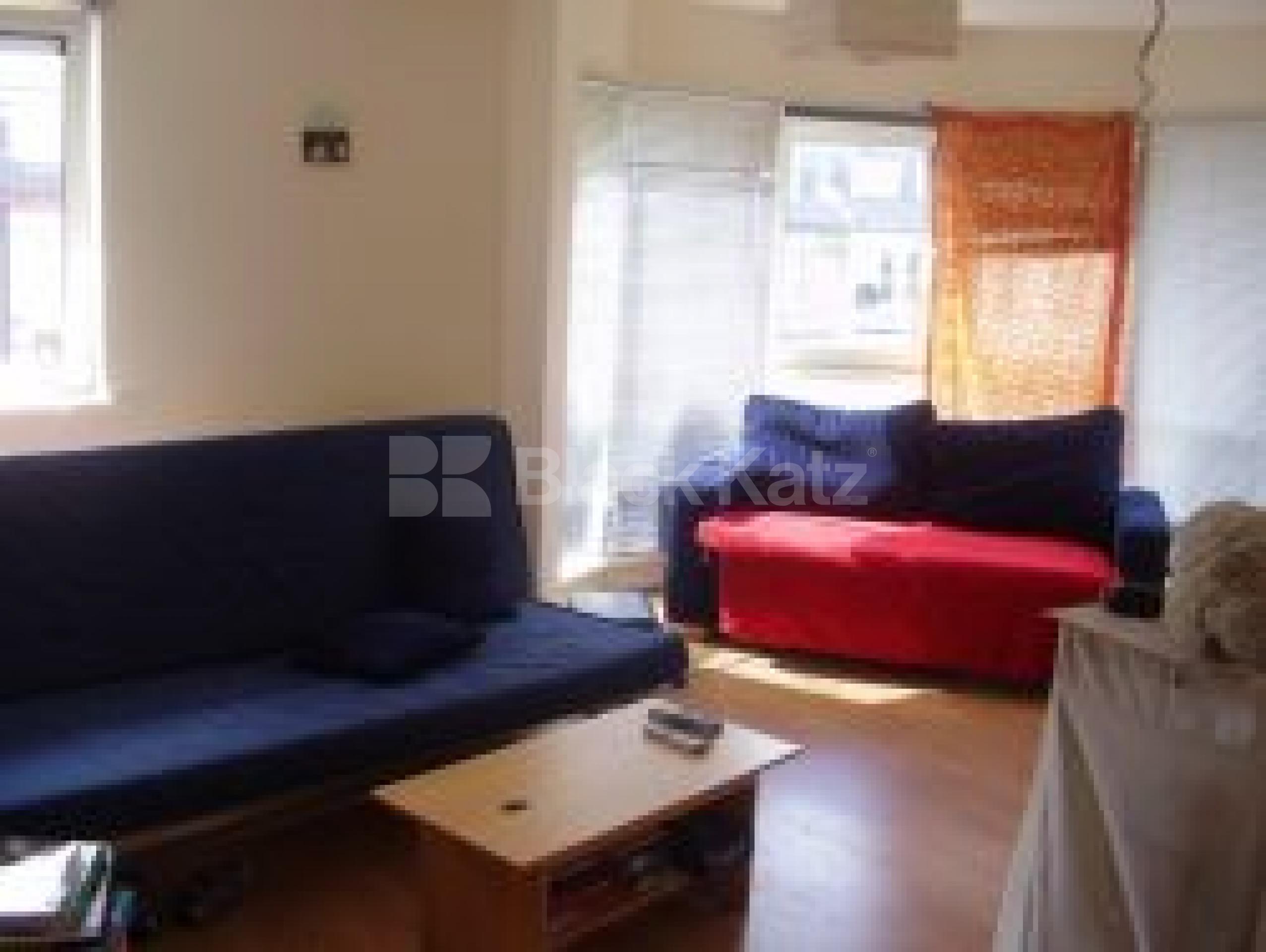 			VIEWINGS ESSENTIAL, 2 Bedroom, 1 bath, 1 reception Apartment			 Stock Orchard Crescent, CALEDONIAN ROAD N7 N7