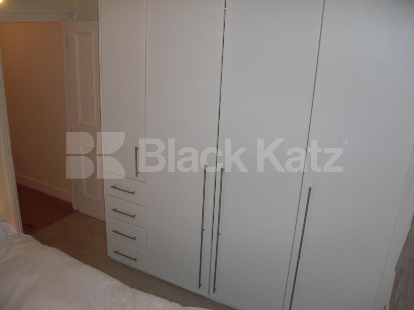 			NEW INSTRUCTION!, 1 Bedroom, 1 bath, 1 reception Flat			 Sutherland Avenue, MAIDA VALE