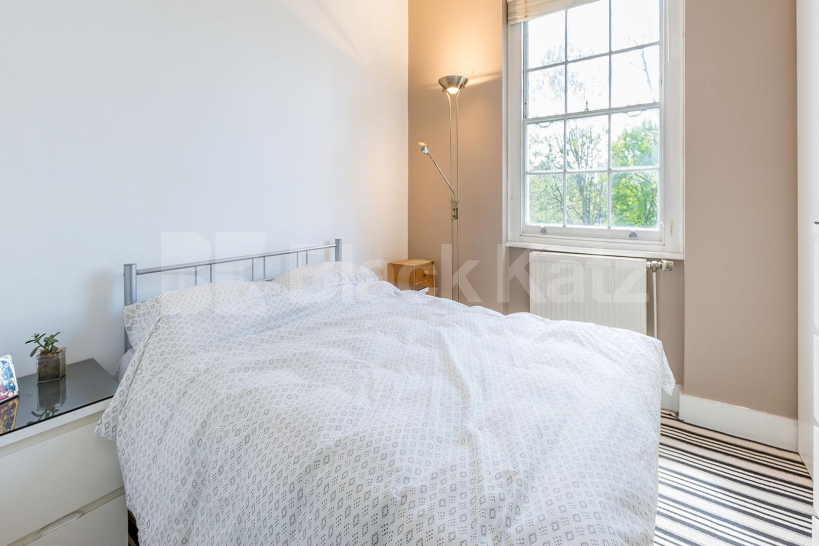 Bright 3 bedroom property on the first floor of a period conversion St Thomas Road, Finsbury Park