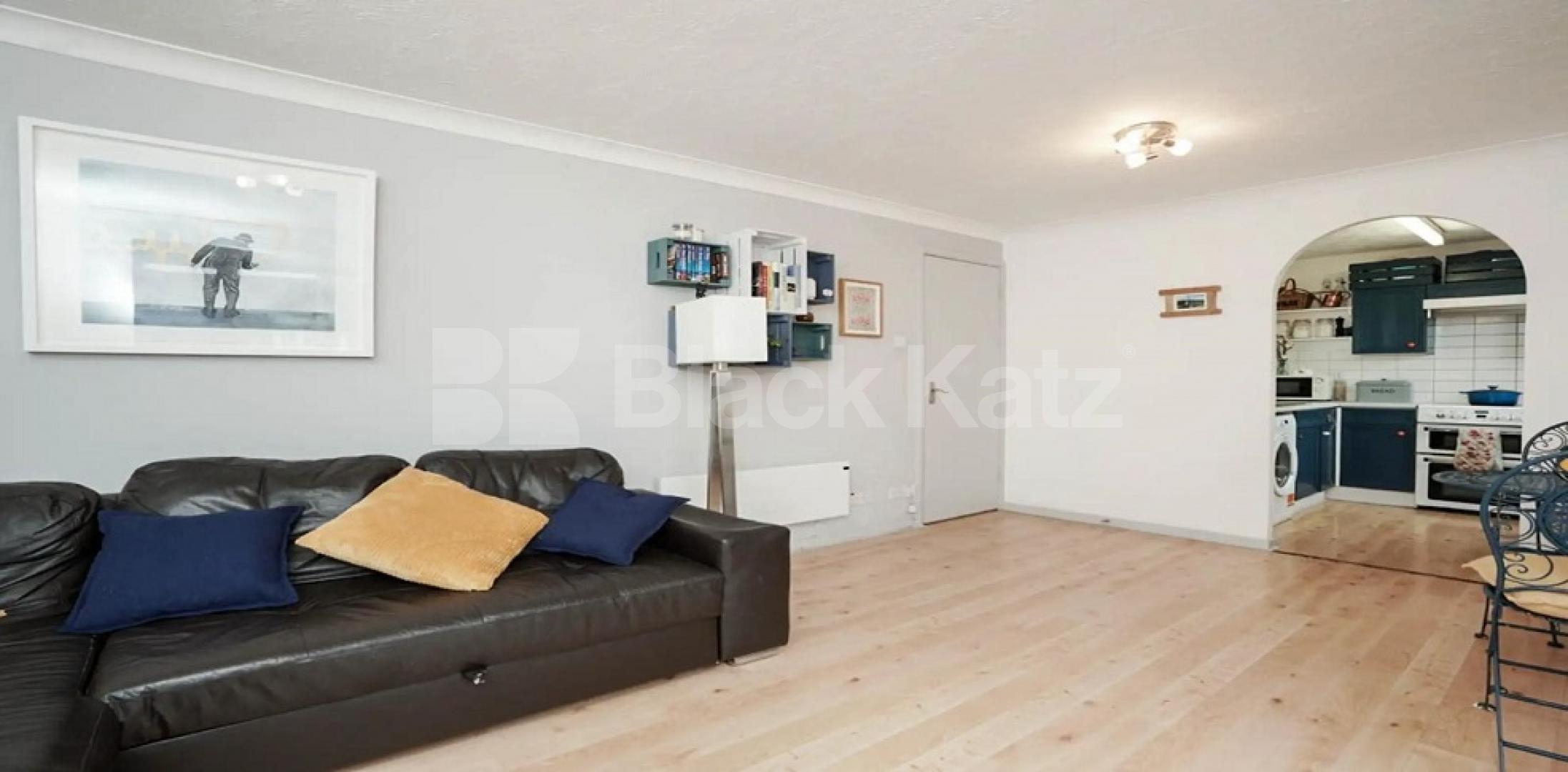 Modern private development with private parking Stubbs Drive, Bermondsey