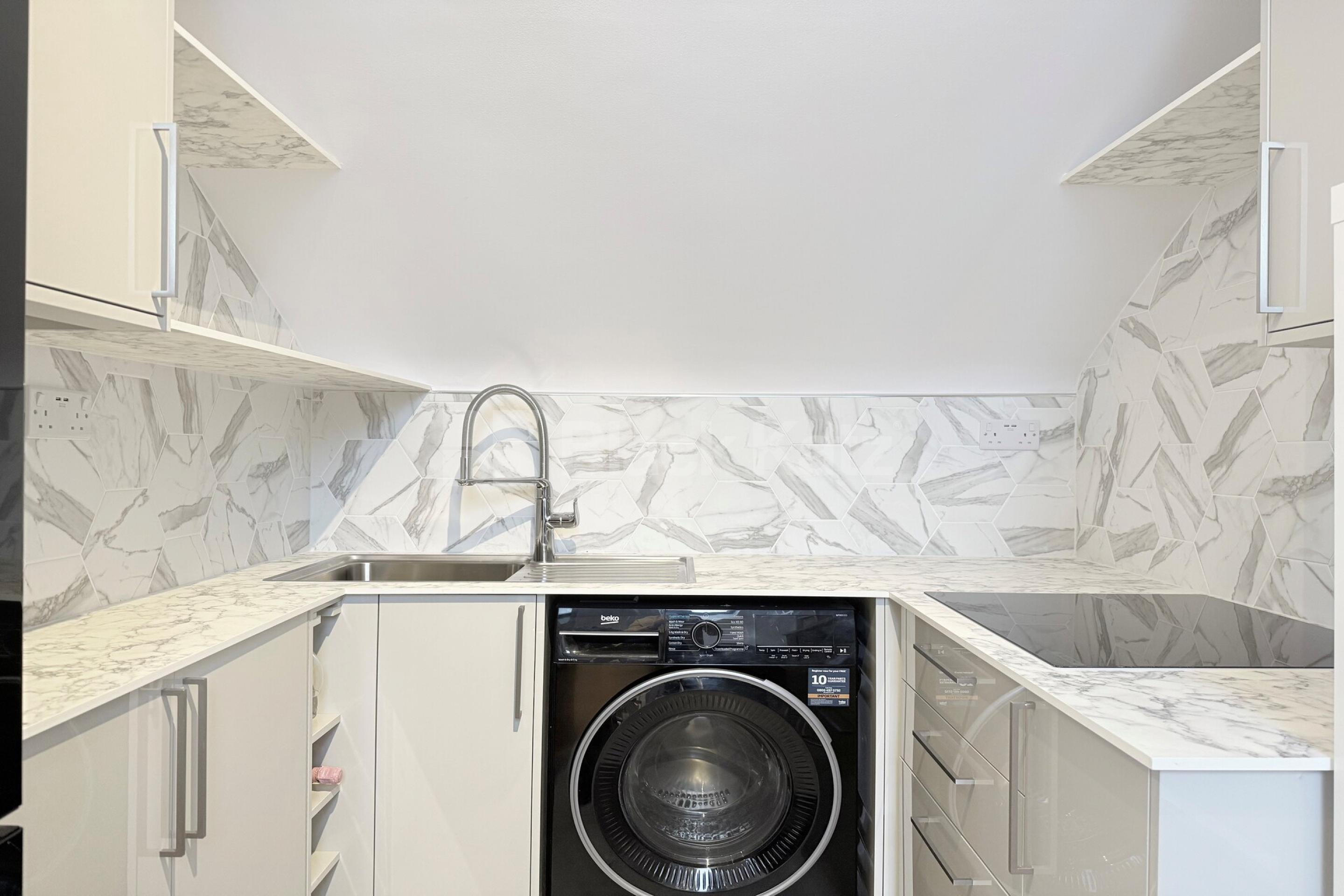 Cosy studio perfect for 1 person close to the trendy Upper Street Chapel Market, Angel N1