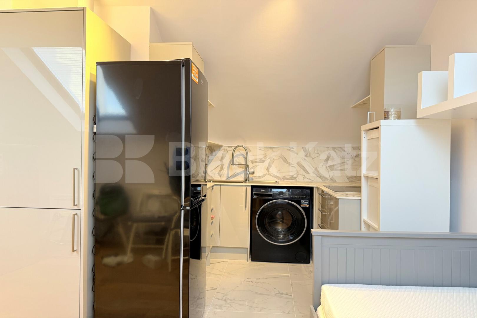 Cosy studio perfect for 1 person close to the trendy Upper Street Chapel Market, Angel