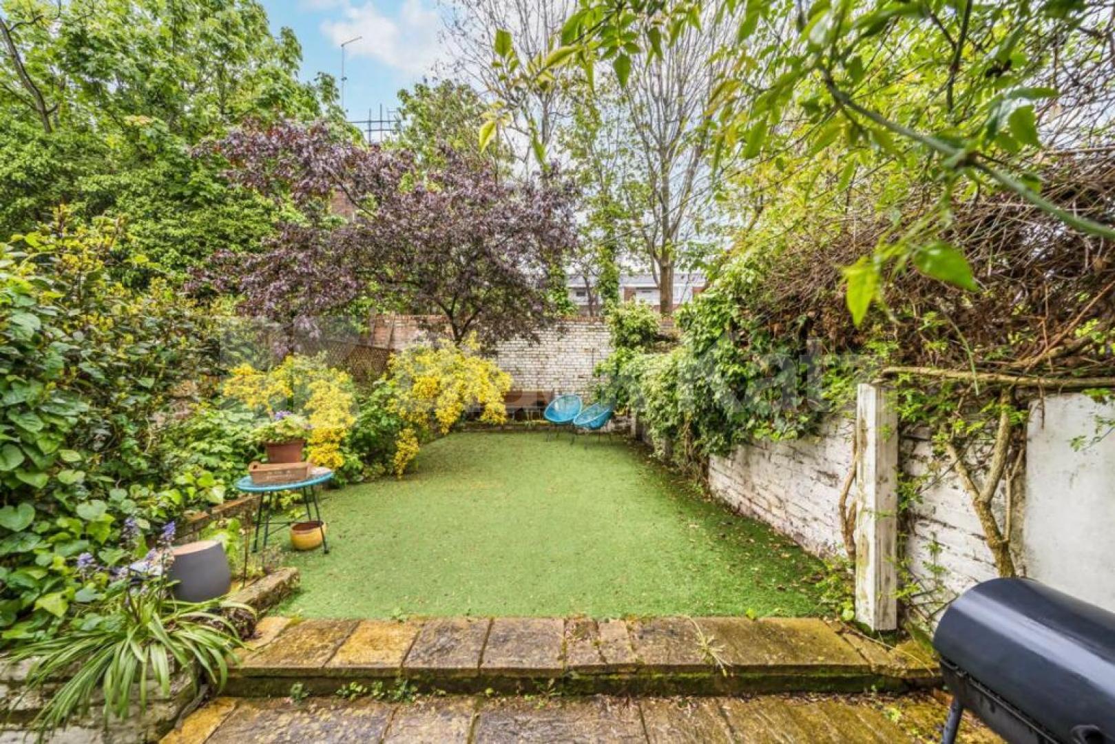 4 bedroom house located close to Upper Holloway  Sussex Way, Holloway