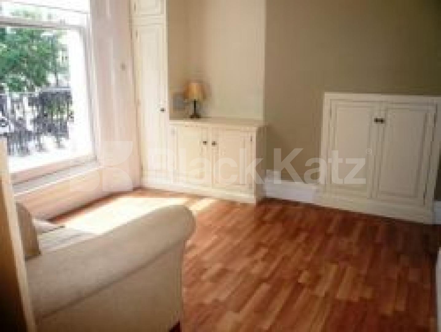 			NEW INSTRUCTION, 1 Bedroom, 1 bath, 1 reception Flat			 Sutherland Ave, Warwick Ave