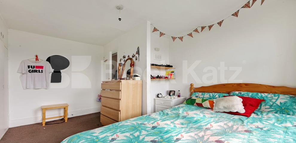 			LET , 4 Bedroom, 1 bath, 1 reception Apartment			 Trinity Road, Wandsworth Common / Balham