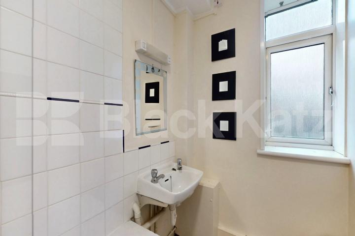 Bright & airy, very well proportioned rooms, wooden floors and superbly located Tait Court, Lansdowne Green , Stockwell