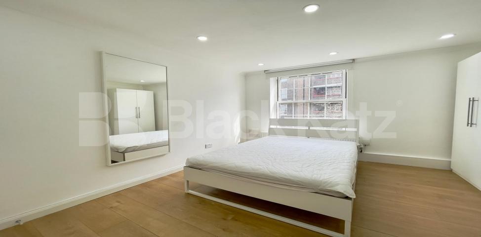 			LET , 3 Bedroom, 1 bath, 0 reception Apartment			 Tiverton Street, Elephant & Castle / Borough