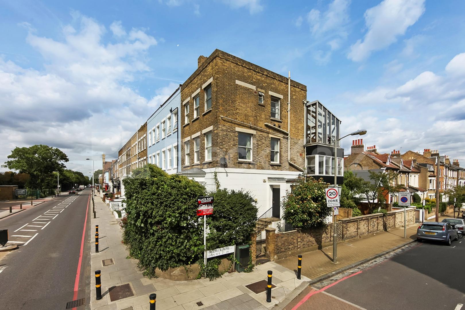 Larger than average period conversion moments from Wandsworth Common Trinity Road, Wandsworth Common