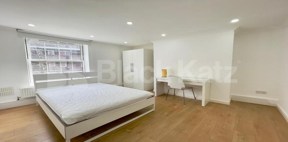 			NEW INSTRUCTION, 2 Bedroom, 1 bath, 1 reception Apartment			 Tiverton Street, Elephant and Castle / Borough