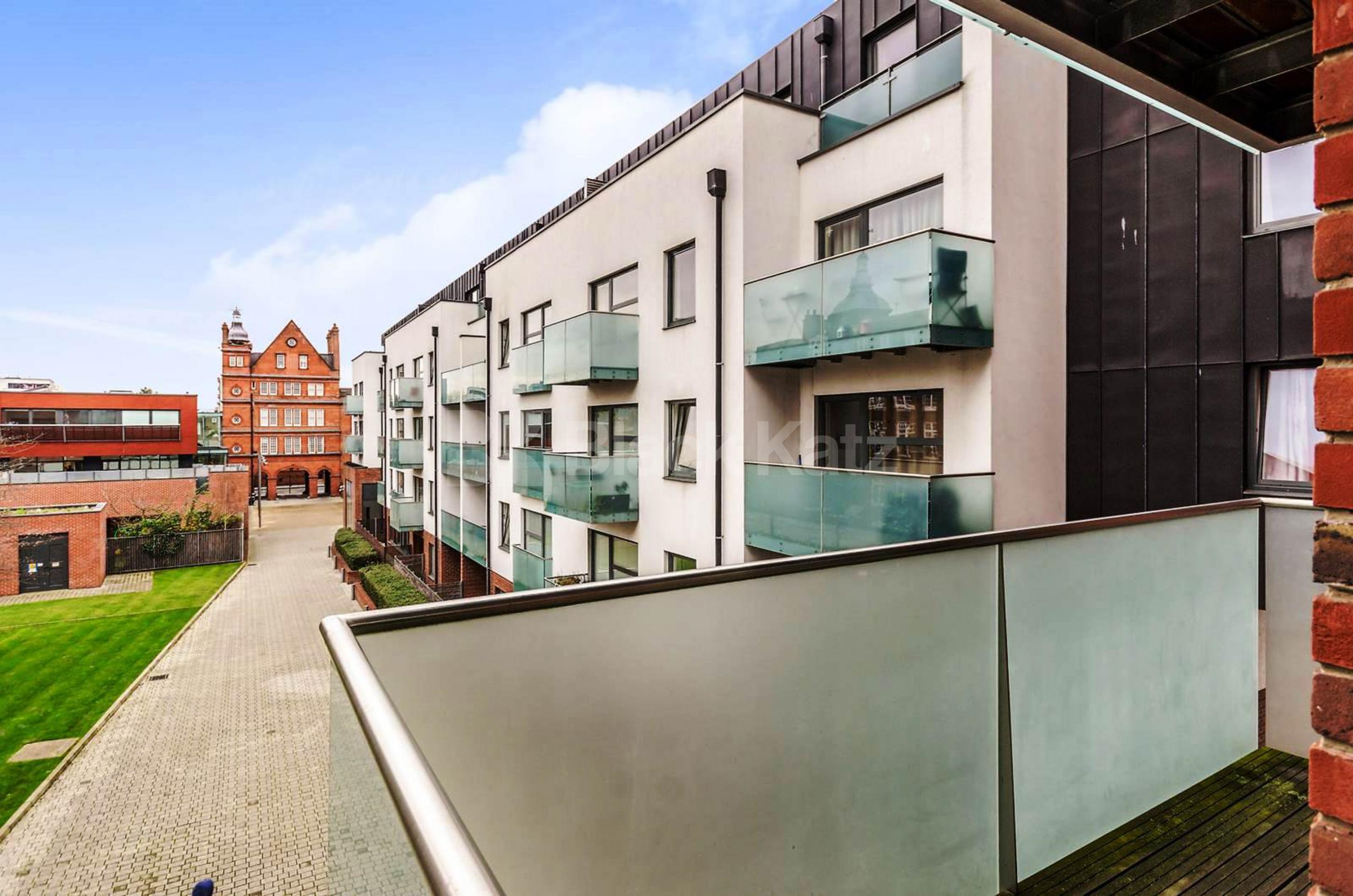 			NEW INSTRUCTION!, 1 Bedroom, 1 bath, 1 reception Flat			 Tiltman Place, HOLLOWAY N7