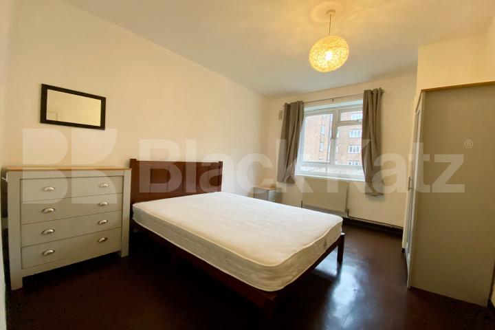 Superbly located and larger than average with views onto The Shard Tennis street, London Bridge