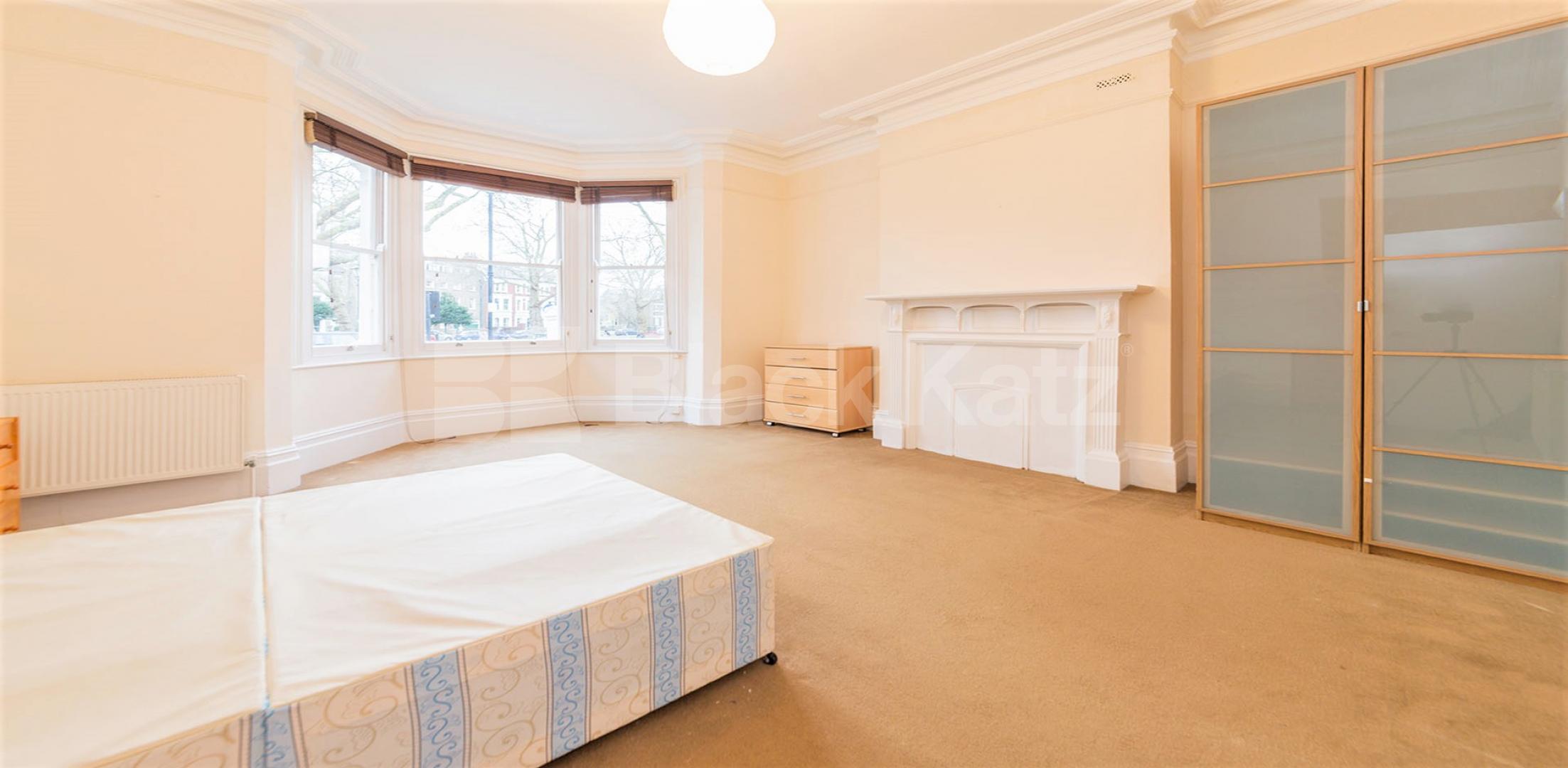 			1 Bedroom, 1 bath, 1 reception Flat			 Brook Green , Hammersmith
