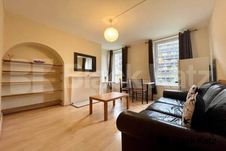 Superbly located by the green open spaces of Tabard Gardens Tabard street, London Bridge