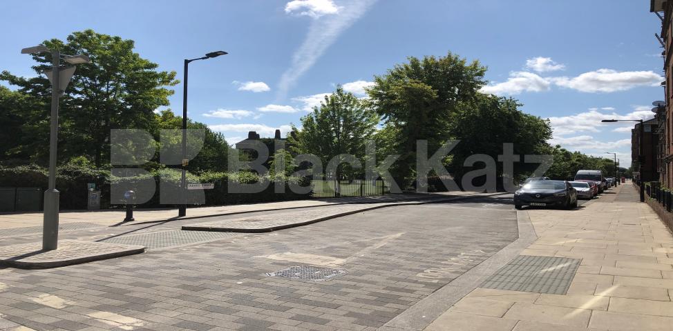 Superbly Located Two Double Bedroomed Apartment (No reception room) Tabard Street, London Bridge