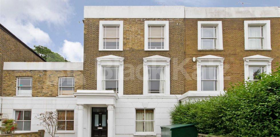			LET AGREED, 2 Bedroom, 1 bath, 1 reception Flat			 Southgate Road, DE BEAUVOIR-ISLINGTON