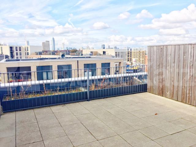 			NEW INSTRUCTION, 3 Bedroom, 1 bath, 1 reception Apartment			 Akerman Road, Oval