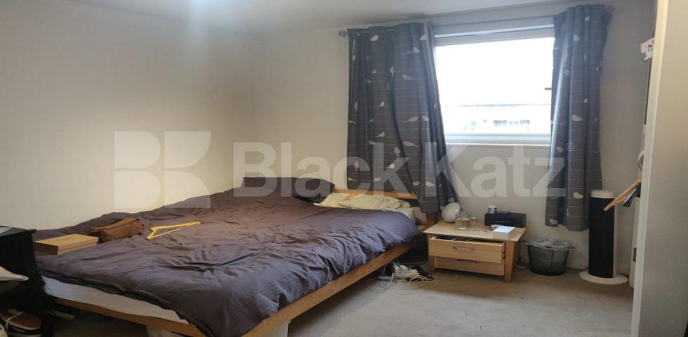 			LET , 2 Bedroom, 1 bath, 1 reception Apartment			 Longstone Court.Great Dover St., Borough/London Bridge