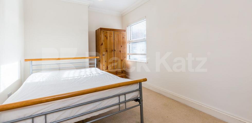 			Great 2 bedroom Flat! , 2 Bedroom, 1 bath, 1 reception Flat			 South View Road, Crouch End-Alexandra Palace