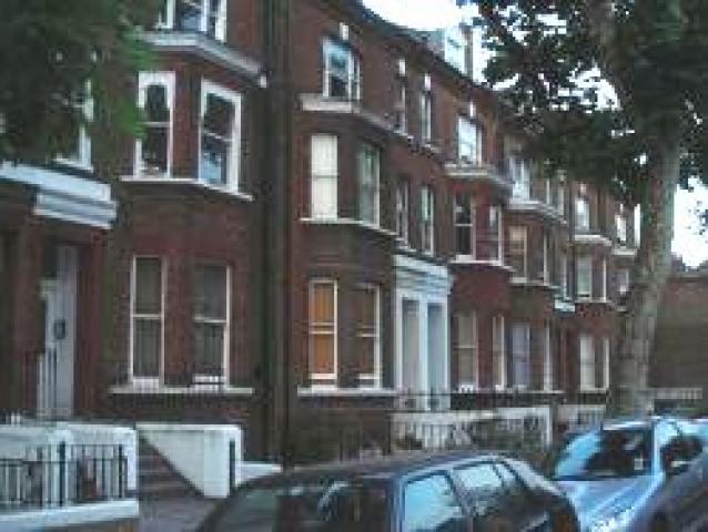 			3 Bedroom, 1 bath, 1 reception Flat			 Randolph Avenue, Maida Vale