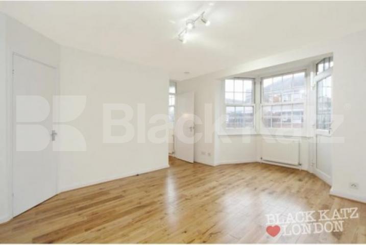 			NEW INSTRUCTION, 3 Bedroom, 1 bath, 1 reception Flat			 Emlyn Gardens, ACTON