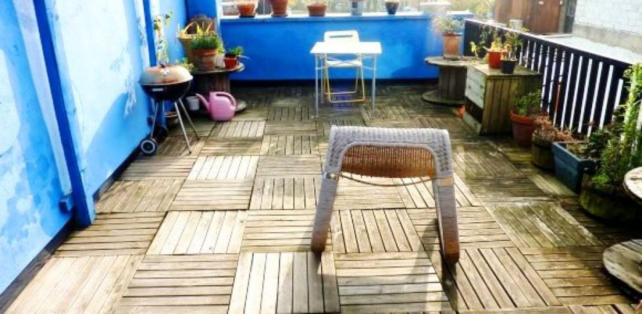 			PRIVATE ROOF TERRACE, 1 Bedroom, 1 bath, 1 reception Flat			 Kilburn Lane, QUEENS PARK